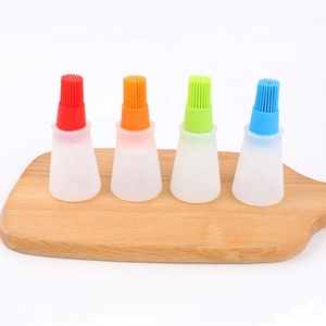 Hot Sale Barbecue Baking Pastry Oil Honey Wine Sauce Silicone <strong>Bottle</strong> <strong>Brush</strong> with Dispenser - Product Image 1