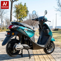 Moto électrique haute performance pour adultes et jeunes conducteurs, moteur puissant 1500W, longue autonomie, véhicule de trajet