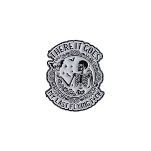 L'umorismo nero personalizzato Boo fantasma cita spilla elegante spilla in smalto duro "penso di essere morto, sto bene ora" tecnica di progettazione a mano - Product Image 6