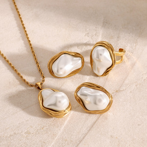 Pendientes de Aro con Perlas, Chapados en Oro de 18K, Acero Inoxidable, Engaste de Bisel, Joyería para Mujer de Uso Diario, Origen Jinhua - Product Image 3