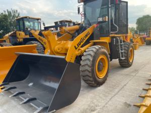 Мини-погрузчик LiuGong 835, компактный шарнирно-сочлененный погрузчик CLG835 - Product Image 2