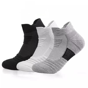 Chaussettes de sport en maille respirante, amortissantes, anti-humidité et réduisant la fatigue des pieds pour la course, la randonnée et les sports - Product Image 3