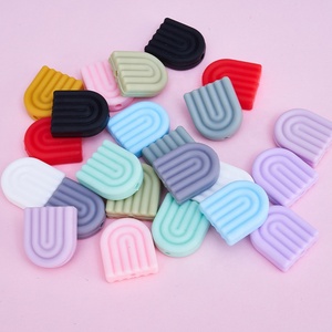 Nouvelle Collection : Attache-tétine en silicone souple Arc-en-ciel pour bébé, perles en silicone pour porte-clés DIY - Product Image 4