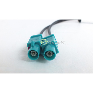 <span class=keywords><strong>Adaptateur</strong></span> d'<span class=keywords><strong>antenne</strong></span> radio automobile bidirectionnel GreenYi OEM, système de diversité Fakra pour Audi <span class=keywords><strong>VW</strong></span> BMW Volkswagen Radio - Product Image 2