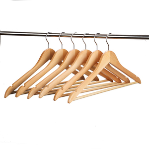 Offre Spéciale : Cintres en Bois P66 pour Vêtements, Manteaux, Chemises et Pulls - Product Image 3