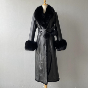Cappotto <span class=keywords><strong>Trench</strong></span> in <span class=keywords><strong>Vera</strong></span> <span class=keywords><strong>Pelle</strong></span> di Pecora con Logo Personalizzato, Colletto in <span class=keywords><strong>Vera</strong></span> Pelliccia di Volpe, Stile Lungo e Morbido per Donna - Product Image 3