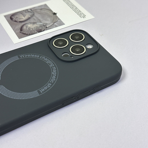 Chính Xác Máy Ảnh Khung Điện Thoại Từ Trường Hợp Đối Với <span class=keywords><strong>iPhone</strong></span> 16 15 Pro Max Lót Với Nhung Vải Chống Sốc Silicone Điện Thoại Di Động Bìa - Product Image 3