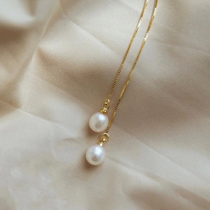 Orecchini a Catena con Perle Simulate per Donne, Gioielli Eleganti e Delicati per l'Uso Quotidiano - Product Image 3