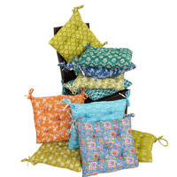Handgefertigtes Gewebtes Kantha 15x15 Zoll Weiches Stuhlsitzkissen Blumenmuster 100% Baumwollfüllung für Esszimmer Bett Garten Küche Outdoor