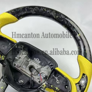 Volante Deportivo de Fibra de Carbono Forjado con Agarre de Cuero Perforado, Diseño Innovador para Dodge Challenger - Product Image 5