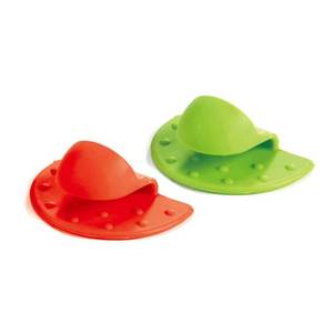 Mini Guantes de Silicona Resistentes al Calor con Agarre Antideslizante e Imanes - Product Image 1