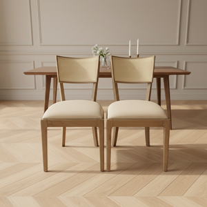 Chaise de salle à manger moderne en frêne avec tissu Performance Arctic White, durable et écologique, pour usage intérieur/extérieur, salon - Product Image 1