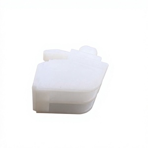 Clip de fixation en plastique pour bas de caisse Mercedes Benz, référence 0019910371 - Product Image 3