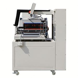 Machine d'emballage rétractable entièrement automatique de type L pour serviettes en coton doux et masques, avec film rétractable - Product Image 1