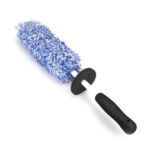 Ruote in fibra morbida per pneumatici con ruote per <span class=keywords><strong>auto</strong></span> spazzolate in bronzo profondo concavo <span class=keywords><strong>cerchi</strong></span> in lega di pulizia spazzola per autolavaggio con manico lungo - Product Image 5