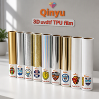 Film DTF TPU Qinyu multicolore vibrant UV 3D en relief, haute adhérence, impression artistique texturée pour maillots, t-shirts, logos textiles personnalisés