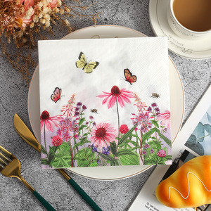 Serviettes de table <span class=keywords><strong>en</strong></span> <span class=keywords><strong>papier</strong></span> à fleurs papillon style Ins Décorations de table Serviettes jetables de fête d'anniversaire de style campagnard écologique - Product Image 2