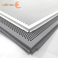 Plaques de plafond suspendu en aluminium avec système de pose encastré