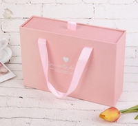 Hochwertige wasserdichte recycelbare rosa Papp papier verschiebbare Geschenk box Schubladen box Verpackungs box mit Band griff benutzer definiertes Logo
