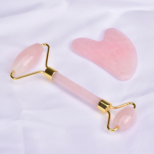 Nueva llegada original de fábrica de uso en el hogar de cuarzo rosa jade de belleza facial rodillo masajeador - Product Image 3