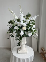 Weiß-Grünes Künstliches Hochzeits-Tischgesteck Seidenrosen-Hortensien-Blumenarrangement für Bankett-Event-Dekoration
