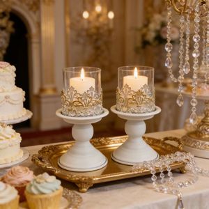 Bougeoir Rétro Hurricane Fait Main avec Sculpture Ajouree et Base Renforcée en Métal, Pare-Vent pour Mariage - Product Image 4