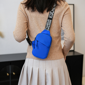 Sac de poitrine sport multifonctionnel à fermeture éclair, style coréen, avec trou pour écouteurs, logo personnalisé, mini sac bandoulière pour usage quotidien, pour femmes - Product Image 6