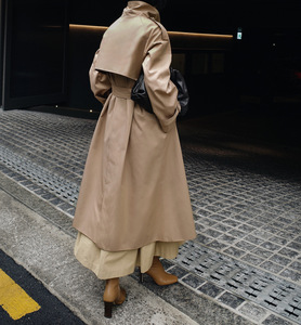 2026年秋新作 韓国風 ミドル丈 スタンドネック スリムフィット ウエストマーク ロングスリーブ レースアップ レディース トレンチコート 卸売 - Product Image 6