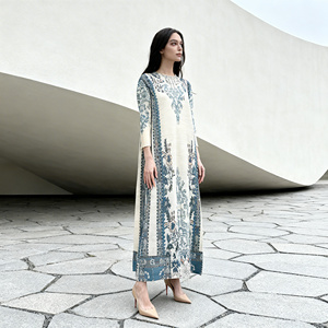 Robe Abaya en polyester plissé imprimé de haute qualité, sur mesure, pour les occasions du soir, pour femmes musulmanes, vente en gros - Product Image 4