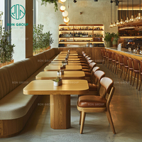 Ensemble de meubles de salon de thé et de restaurant de qualité supérieure, avec table en bois, sièges en tissu capitonnés, canapé et table