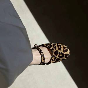 <span class=keywords><strong>Scarpe</strong></span> basse leopardate Mary Jane francesi <span class=keywords><strong>scarpe</strong></span> basse 2025 donna <span class=keywords><strong>scarpe</strong></span> da ballo nuove <span class=keywords><strong>scarpe</strong></span> da donna - Product Image 6