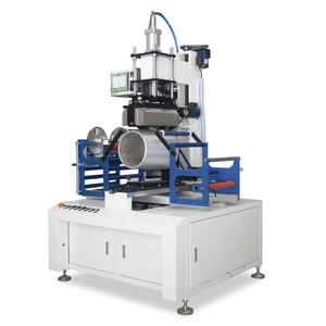 เครื่องรีดร้อนป้อนฟิล์มอัตโนมัติ ความเสถียรสูง พร้อมถังสำหรับการพิมพ์แบบถ่ายโอนความร้อน ใช้แผ่นรองรับแบบนิวเมติกสำหรับงานเสื้อผ้า - Product Image 5