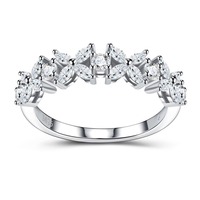 Bague Éternité en Argent Sterling 925 Pavé de Moissanite pour Femme, Bague Délicate Plaqué Rhodium avec Diamant Fleur pour Anniversaire et Tendance