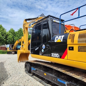 Excavadora Usada Caterpillar Original Japonesa CAT320d2 CAT320 CAT330d2l de <span class=keywords><strong>Segunda</strong></span> <span class=keywords><strong>Mano</strong></span> a Buen <span class=keywords><strong>Precio</strong></span>, CAT320D2 Original en Venta - Product Image 1