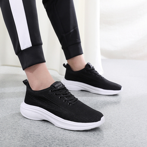 Precio al por mayor, soporte para el mercado marítimo, flete marítimo de fábrica, zapatos casuales negros para <span class=keywords><strong>hombre</strong></span>, ligeros, transpirables, antideslizantes y resistentes al desgaste. - Product Image 6