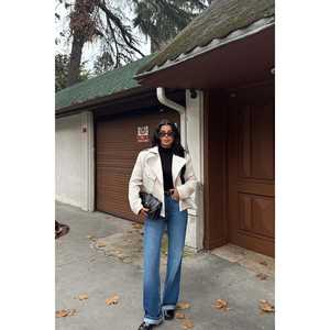 Beige Ladies <b>Double</b>-Breasted Outerwear Jacket <b>Quilted</b> Leather with Customizable Logo Lightweight and Short Length - Product Image 1