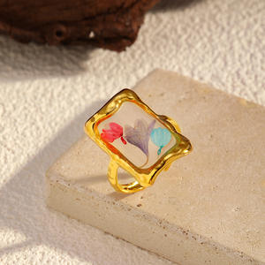 Venta al por mayor estilos franceses 18K oro Acero inoxidable inmortal flor seca girasol anillos ajustables anillo abierto impermeable para mujeres - Product Image 2