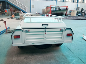 Caravane de camping tout-terrain avec cuisine pour aventure en plein air 4x4 - Product Image 4