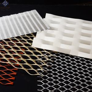 פאנל רשת אלומיניום מורחב עם חורי יהלום עמידים, לקישוט חזיתות חיצוניות, הפרדה ומחסומי פרטיות - Product Image 1