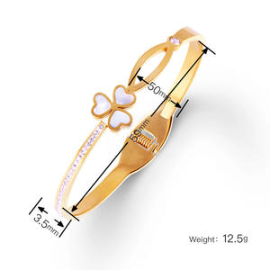 महिला फैशन ज्वेलरी कोई कर्निश 18k सोने के थक्के ब्रैसलेट लेटेड स्टेनलेस स्टील के थक्के के ऊपर चार पत्ती थक्के - Product Image 3