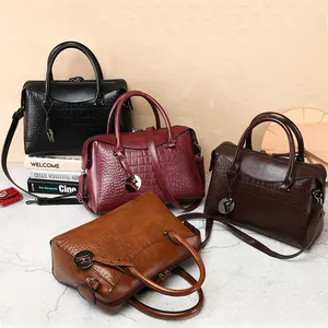 New Embossed Classic Women Tote Bag Large Capacity Ladies Fashion Shoulder Bag lady Female Wholesale Handbag