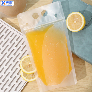 Vente en gros de sachets de jus en plastique jetables transparents givrés avec <span class=keywords><strong>paille</strong></span> pour adultes et adolescents - Product Image 2
