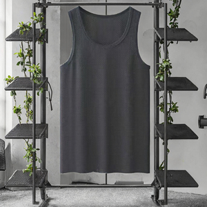 เสื้อกล้ามออกกำลังกายแขนกุดผ้าไอซ์ซิลค์สำหรับผู้ชายเสื้อกล้ามสำหรับเล่นกีฬาระบายอากาศได้ดีโลโก้ตามสั่ง - Product Image 2