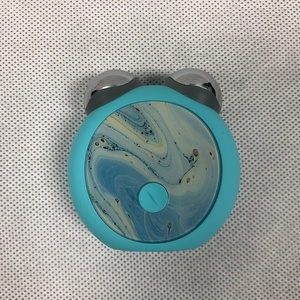 Mini Masajeador Facial Portátil con Vibración y 3 Terapias de Luz, Dispositivo de Belleza para el Cuidado de la Piel y Eliminación de Arrugas en los Ojos - Product Image 1