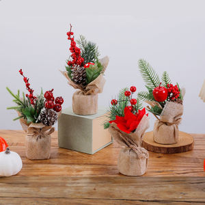 Nouvelle Arrivée Bonne Qualité Vente Chaude Mini Arbre de Bureau de Noël Artificiel en Plastique avec Décorations - Product Image 4