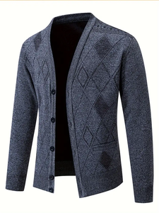 Livraison directe Cardigan boutonné à col en V pour hommes, pull tricoté tendance et élégant, veste pull décontractée pour hommes. - Product Image 5