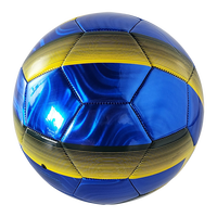 Ballon de football gonflable en PVC brillant personnalisé en gros, taille 5, avec logo personnalisé, vessie en caoutchouc confortable pour enfants
