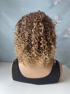 Parrucche Sintetiche Premium Ricci Afro con Frangia T33/27 per Parrucche Naturali Complete, Stile Bob Corto da 14 Pollici, Densità 120% - Product Image 1