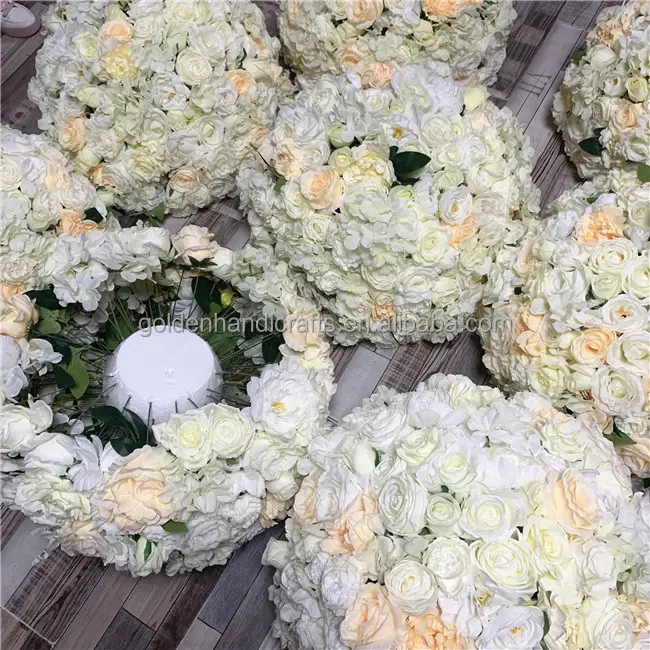 QSLH-K110 künstliche Blumen kugeln Hochzeit Tisch dekoration Fabrik Großhandel weiße Blumen kugel Arrangement Hochzeits dekoration