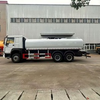 Camion arroseur d'eau d'occasion HOWO Modèle Classique 6*4, volume 20 m³, 10 roues, largeur de couverture 16 m, pulvérisation haute pression, conduite à gauche (LHD) et conduite à droite (RHD)